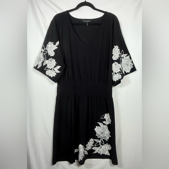 White House Black Market Dresses & Skirts - White House Black Market Kimono Sleeve Smocked WaistDress, Embroidery Large NWOT